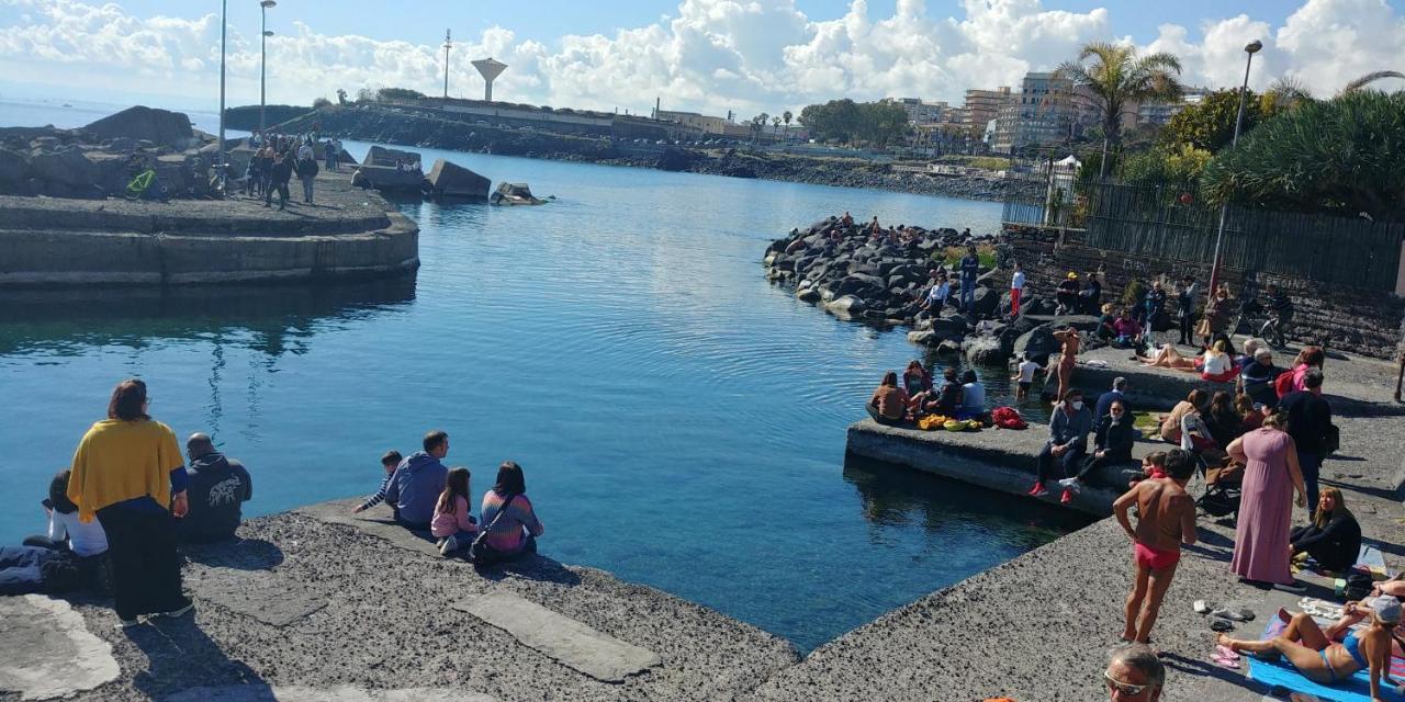 "La Casina Del Forno Con Piscina Fra Catania E Siracusa " 칼렌티니 외부 사진